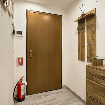 Piccina Piccio - Florence 22 Mins By Train Prato (Prato)